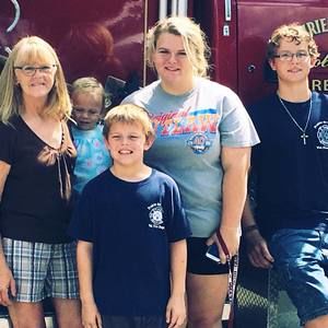 Meet your Posher, Debbie